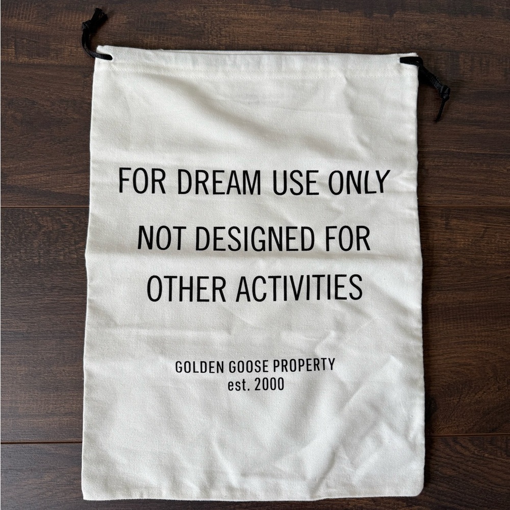 11.5x15.5” Golden Goose Dust Bag